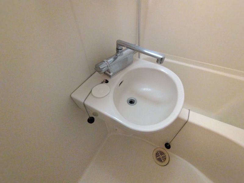 レオパレスヴィレッジ 洗面台