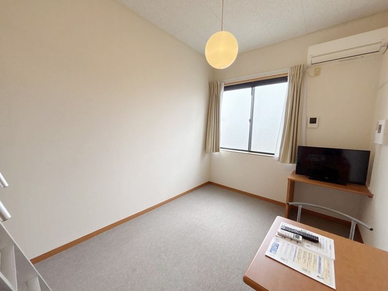 レオパレスＭＩＺＵＨＯ 居間