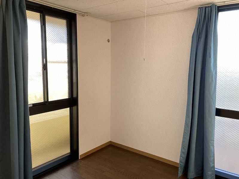 レオパレスグリュック 寝室