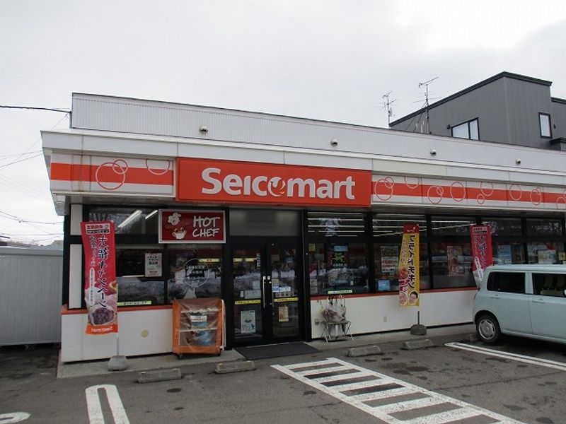 レオパレスアザレア undefined