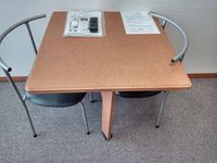 レオパレスオアシス ロビー