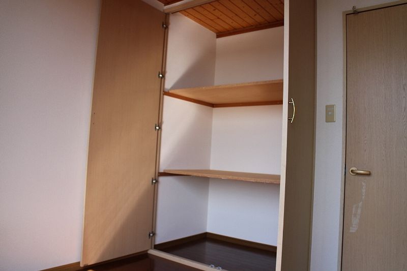 レオパレス斉藤 収納