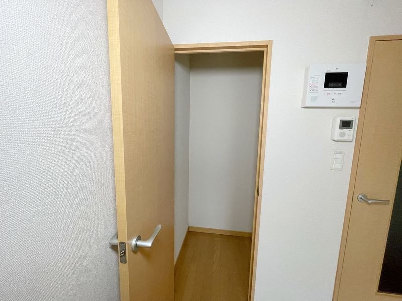 レオパレスシルフィード 収納