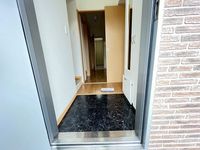 レオパレスロハス富の原 玄関