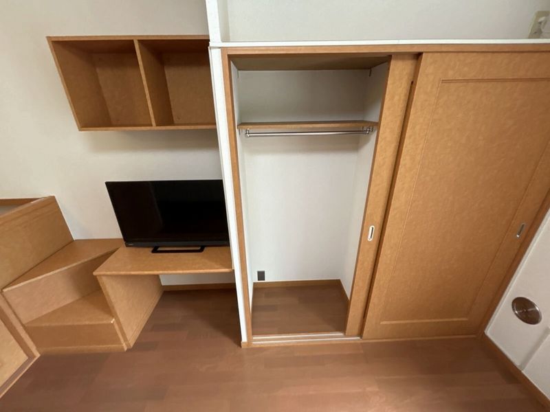 レオパレスブランドール 収納
