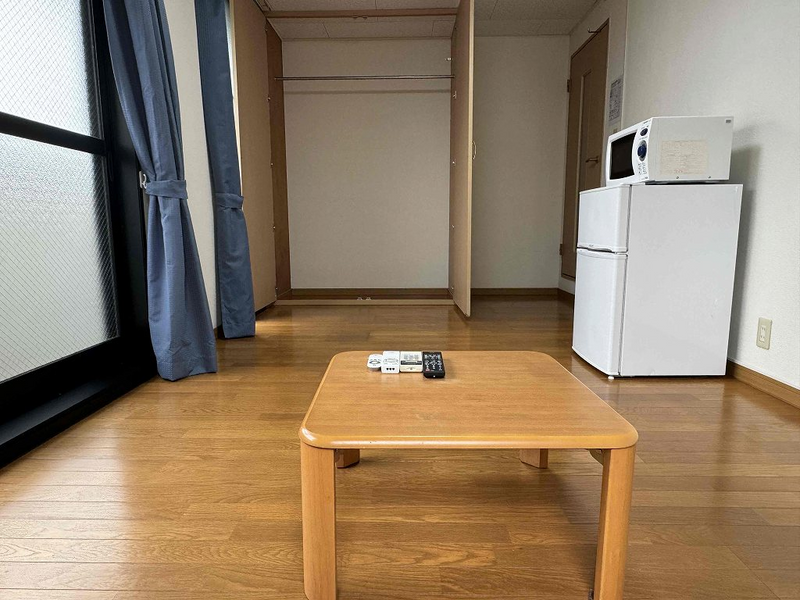 レオパレスグランＭ’ｓ 居間