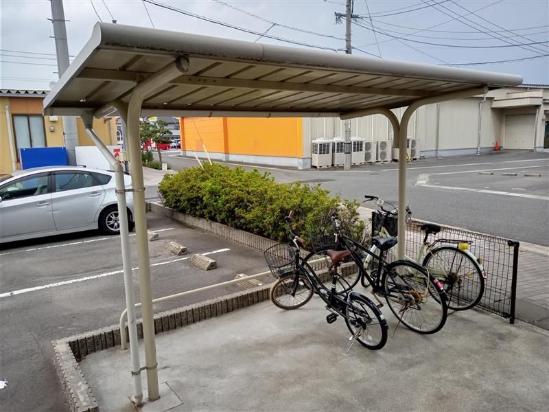 レオパレスマユリカⅤ 共用部分