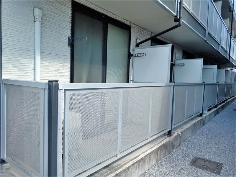 レオパレスボンヌール バルコニー
