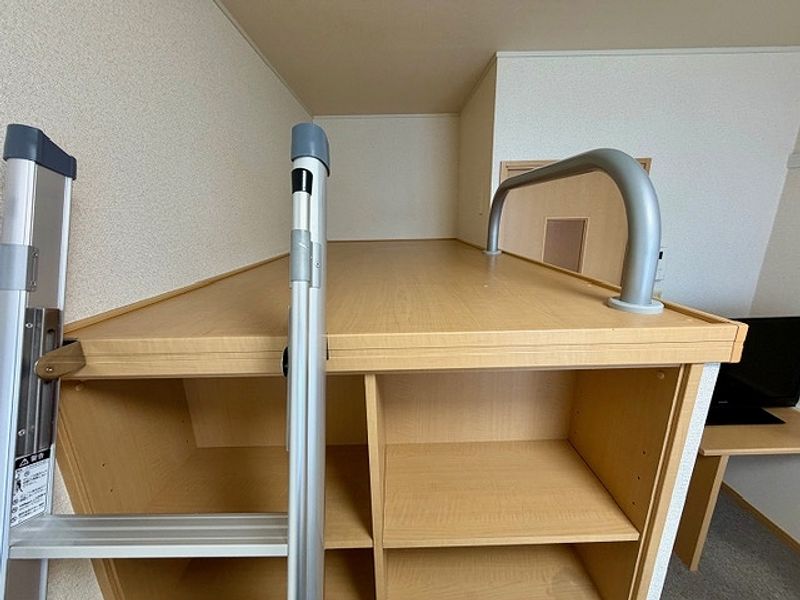 レオパレスねむの木 寝室