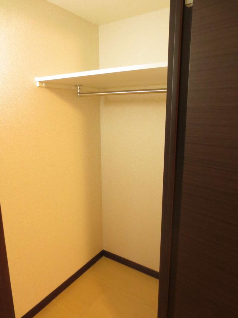 レオネクストブルーメハイム 収納