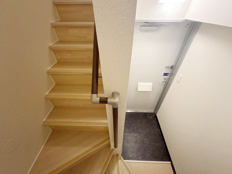 レオネクストフォンティーヌⅢ 玄関