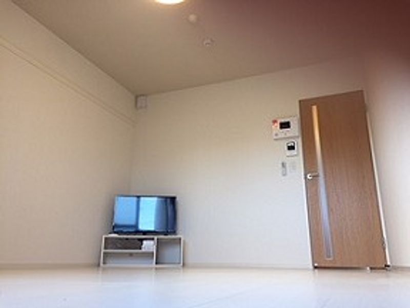 CLEINO Eruporutokurashion Living room