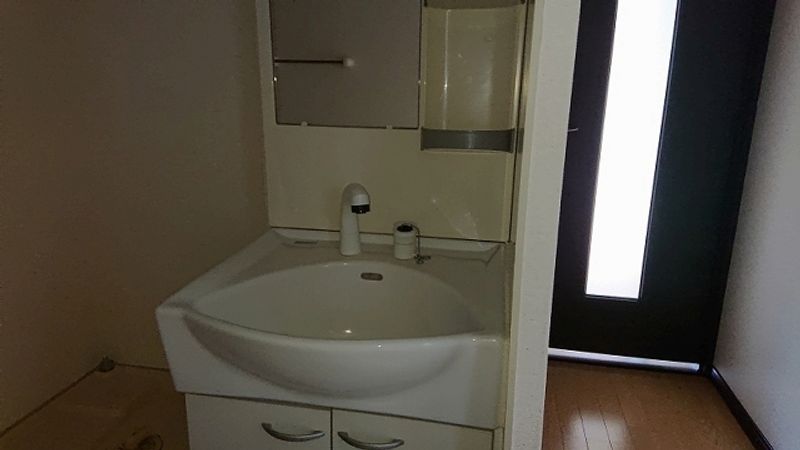 LEONEXT Rest Area II Sink