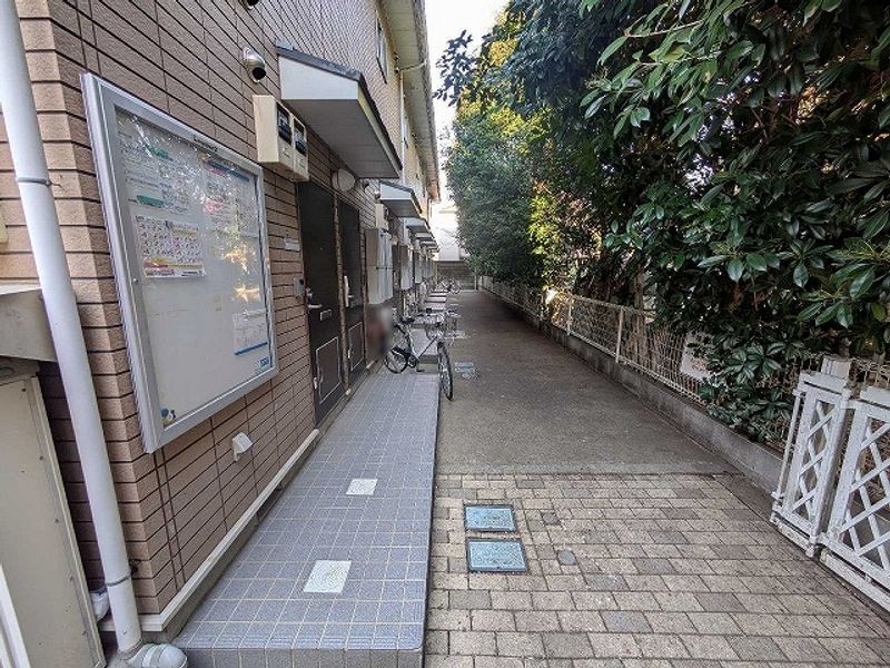 レオパレスＳＥＮＧＥＮ エントランス