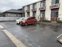 レオネクストＴ＆Ｔ 駐車場