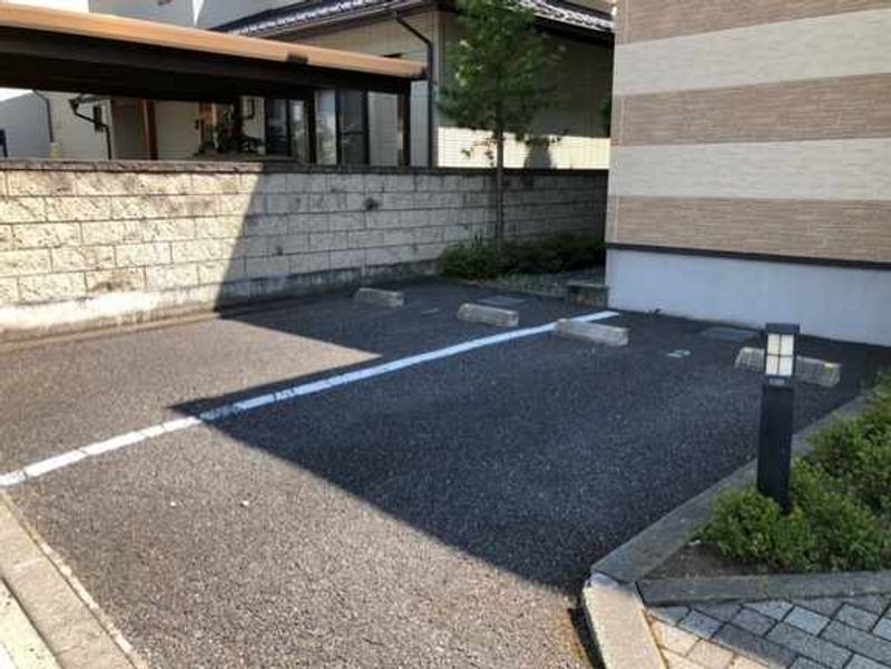 レオパレス２ｎｄ　ＭＩＳＵＺＵ 駐車場