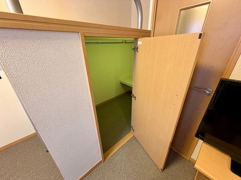 レオパレスミルキーウェイ 収納