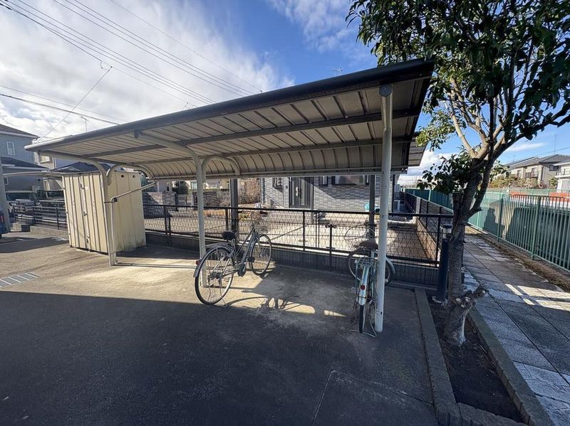 レオパレスアゼリア 共用部分