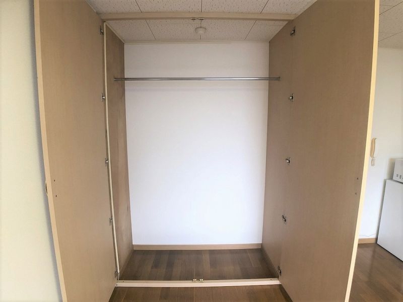 レオパレス天王 収納