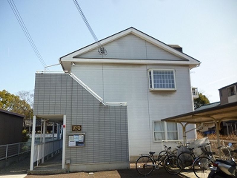レオパレスプラージュ 外観