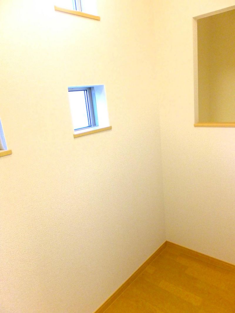 レオネクストプラム 収納