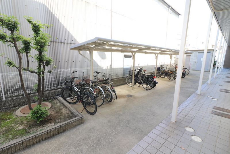 レオパレスファースト 共用部分