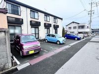 レオパレス老松町 駐車場