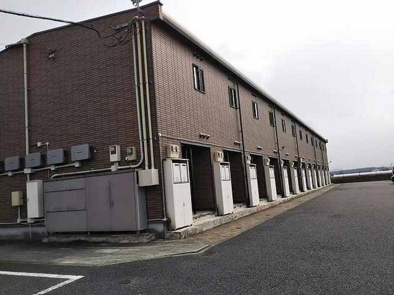 レオパレスピースフルさくら 外観