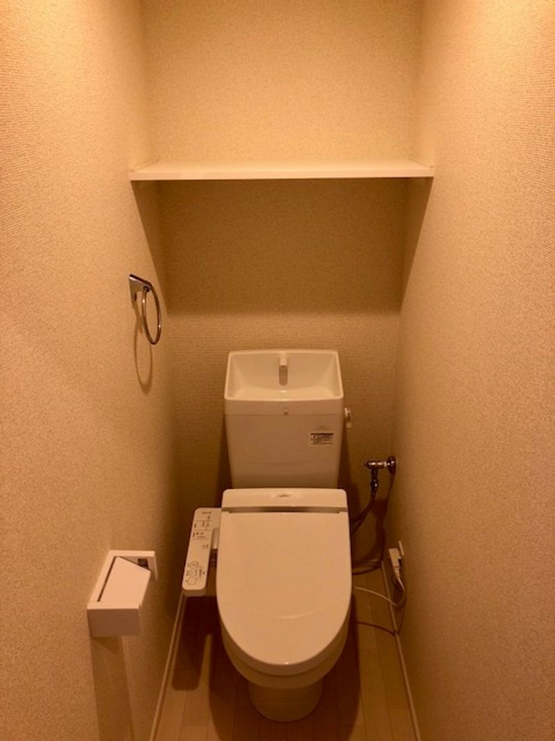 CLEINO Riverside II 화장실