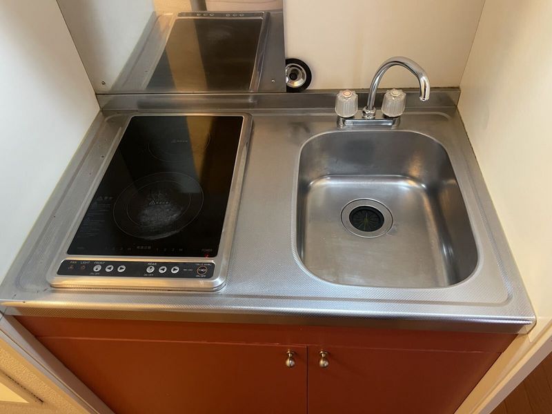 leopalace Balloon 2 Kitchen