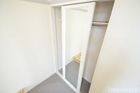 レオパレスプランタン高槻 収納