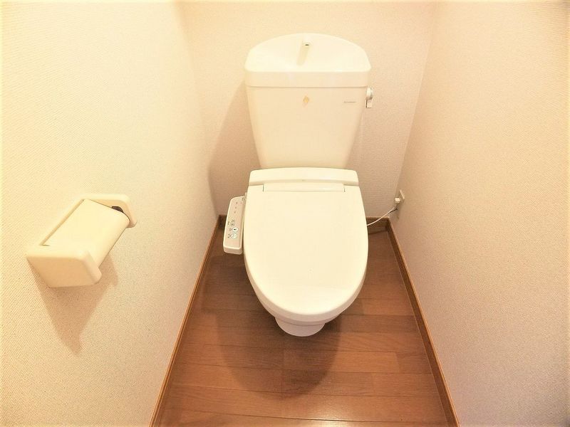 レオパレスインテルプラート トイレ