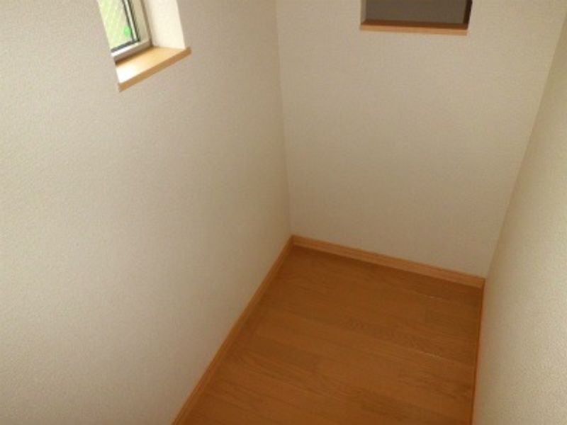 レオネクストプランドール　リヴ 収納