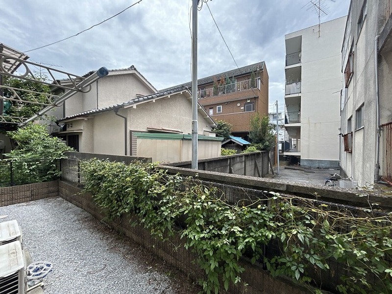 LEONEXT Reveur III Tầm nhìn