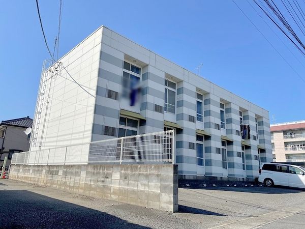 leopalace M's exterior