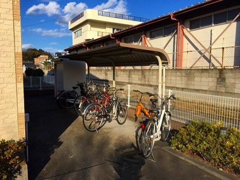 レオパレストレランス 共用部分