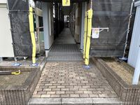 レオパレスダンデリオンびわぶち エントランス