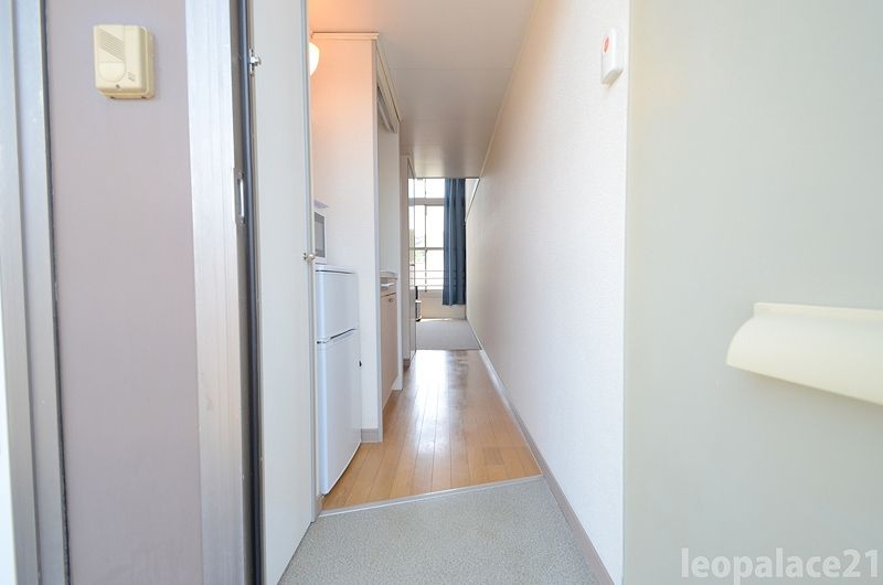 leopalace HORI Lối vào