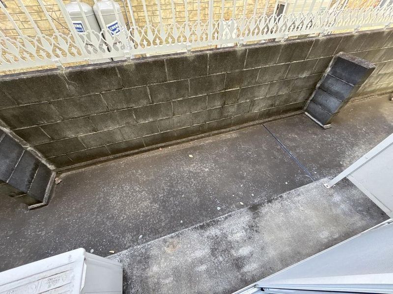 レオパレスＦＩＴⅡ バルコニー