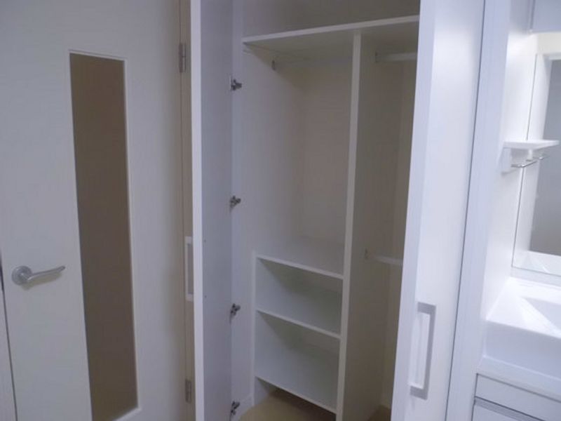 レオネクスト土師新町 収納