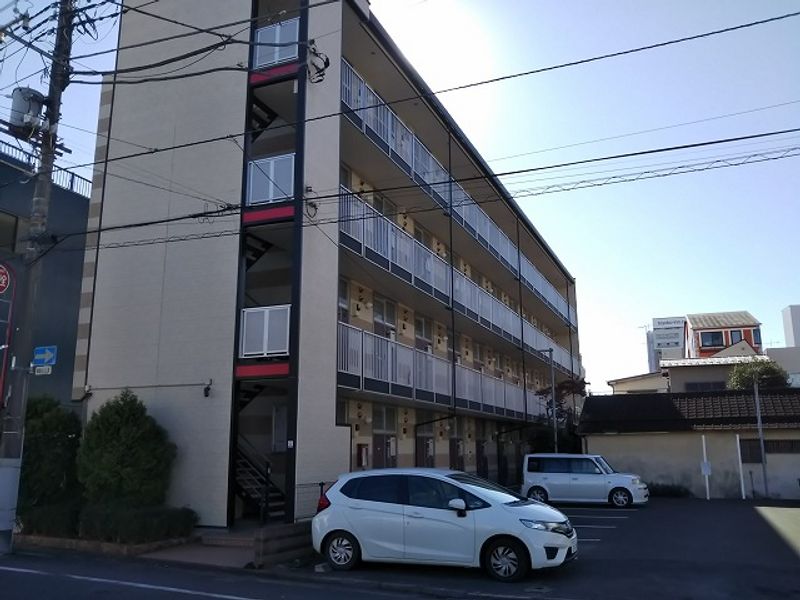 レオパレスＭＡＲＵＴＡＫＡ 駐車場