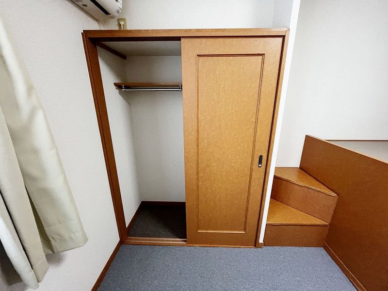 レオパレスメルベーユⅡ 収納