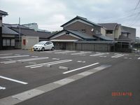 レオネクスト日新敦賀 駐車場