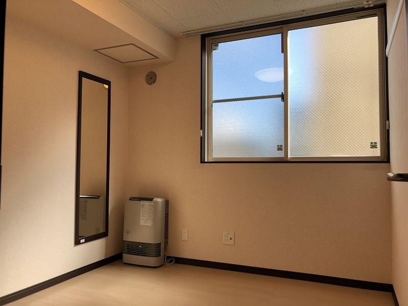 LEONEXT Amy III Phòng ngủ