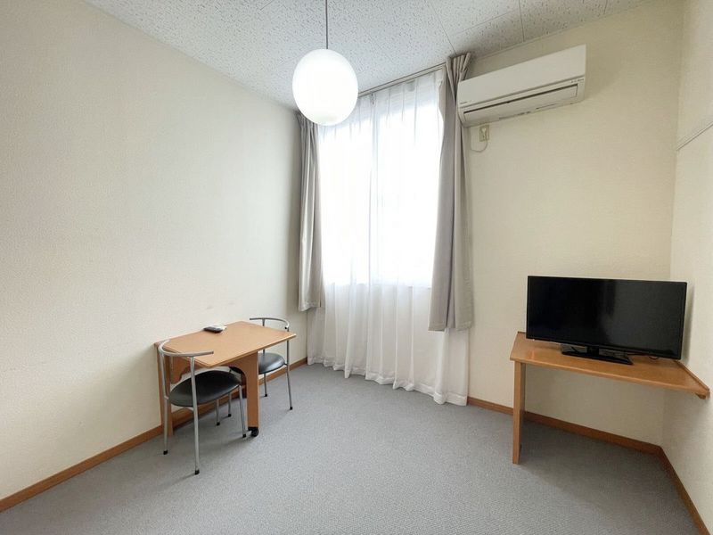 レオパレスステップｏｎｅ 居間
