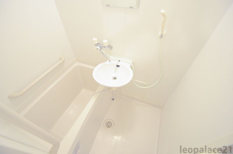 レオネクスト博多　花菱 風呂