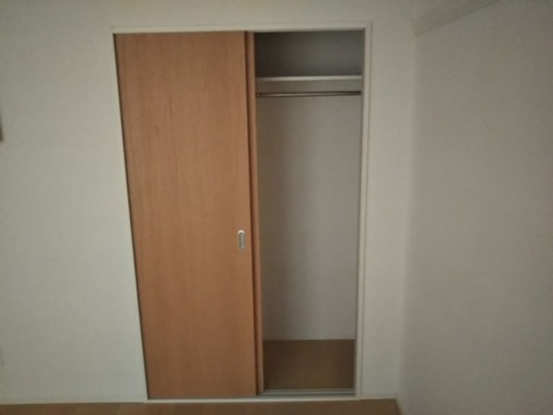 レオパレスユングフラウ 収納