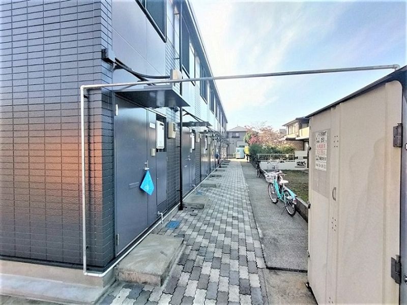レオパレス田園 エントランス