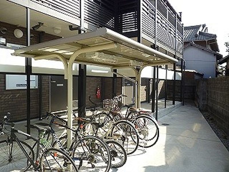 レオネクスト八代本町 共用部分
