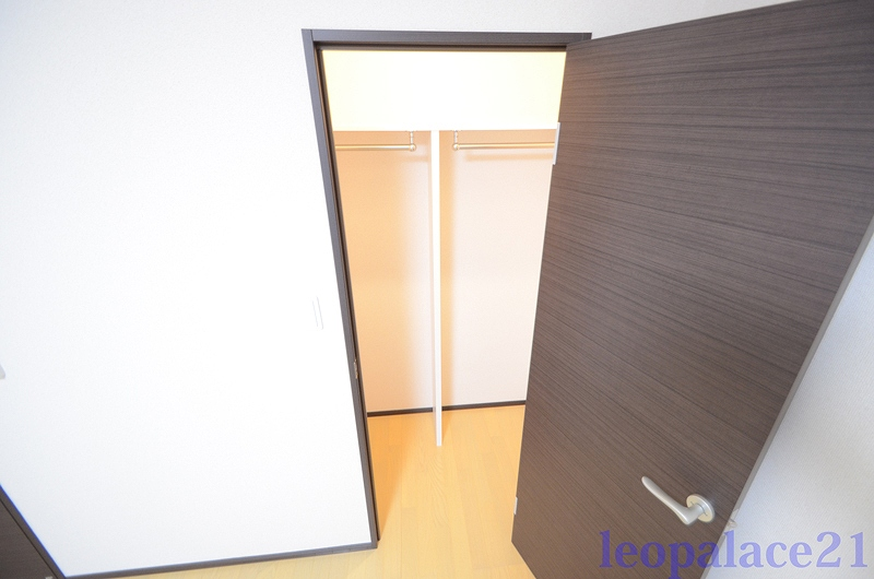 CLEINO WILL Sakai Storage